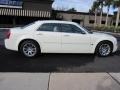 Cool Vanilla - 300 C HEMI Photo No. 7