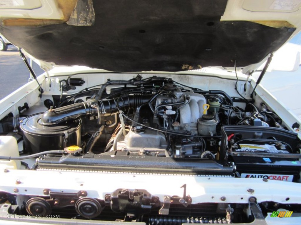 1997 Toyota Land Cruiser Standard Land Cruiser Model 4.5 Liter DOHC 24-Valve Inline 6 Cylinder Engine Photo #57362078