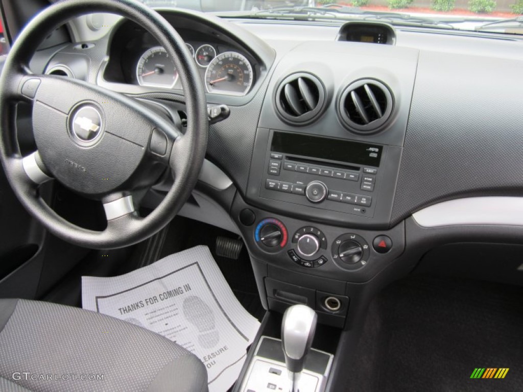 2010 Aveo LT Sedan - Victory Red / Charcoal photo #8