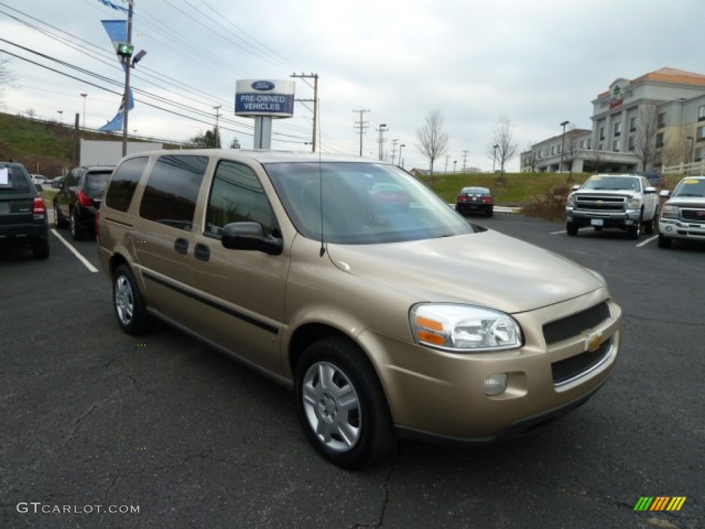 Sandstone Metallic Chevrolet Uplander