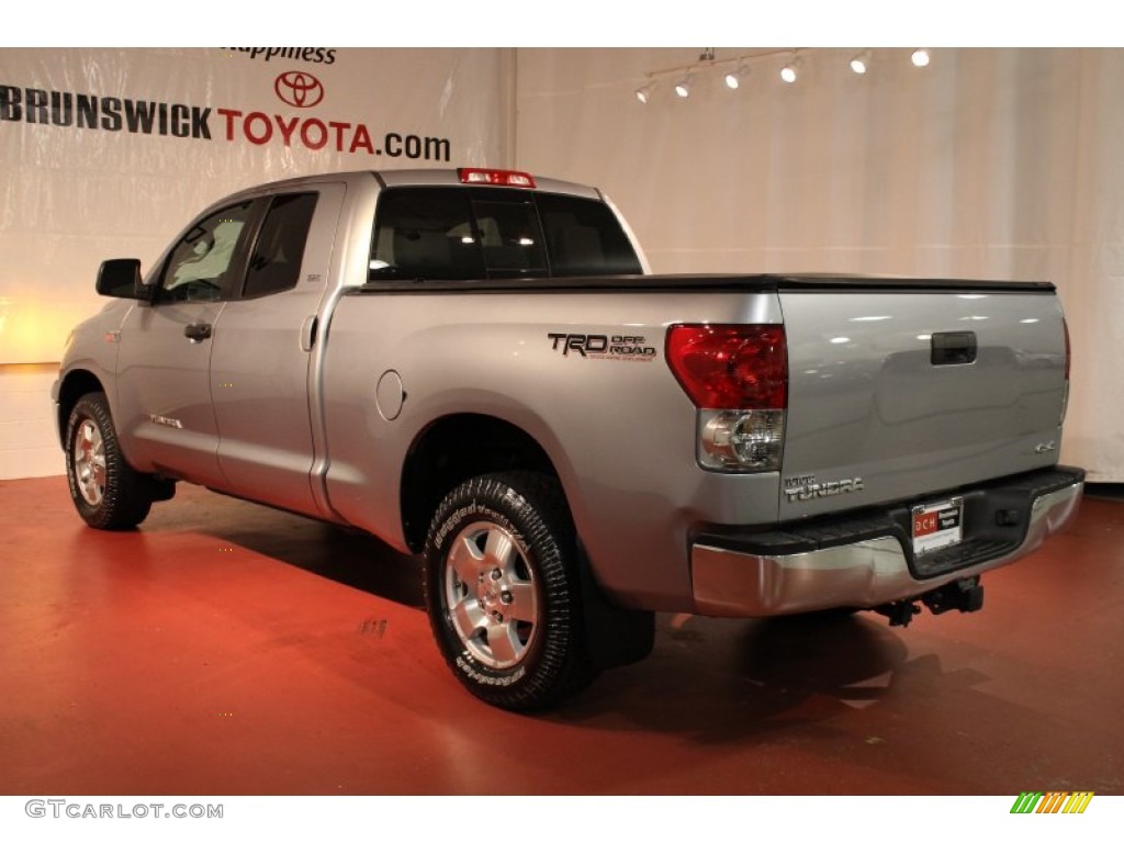 2009 Tundra SR5 Double Cab 4x4 - Silver Sky Metallic / Graphite Gray photo #7