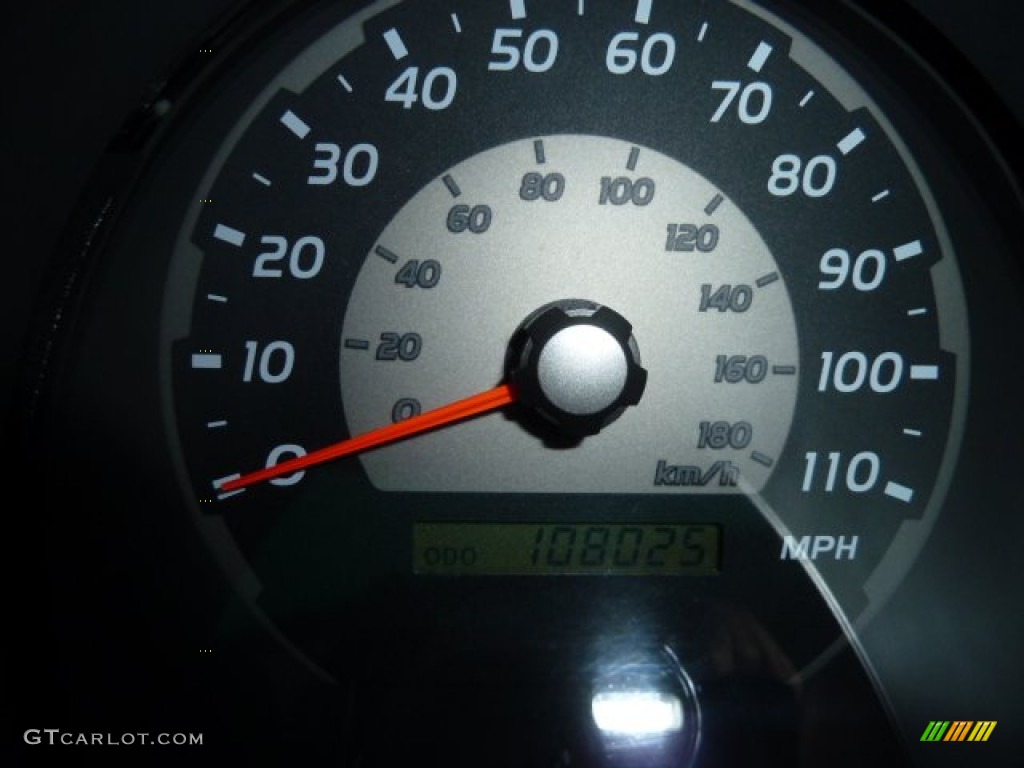 2004 4Runner SR5 4x4 - Galactic Gray Mica / Stone photo #14