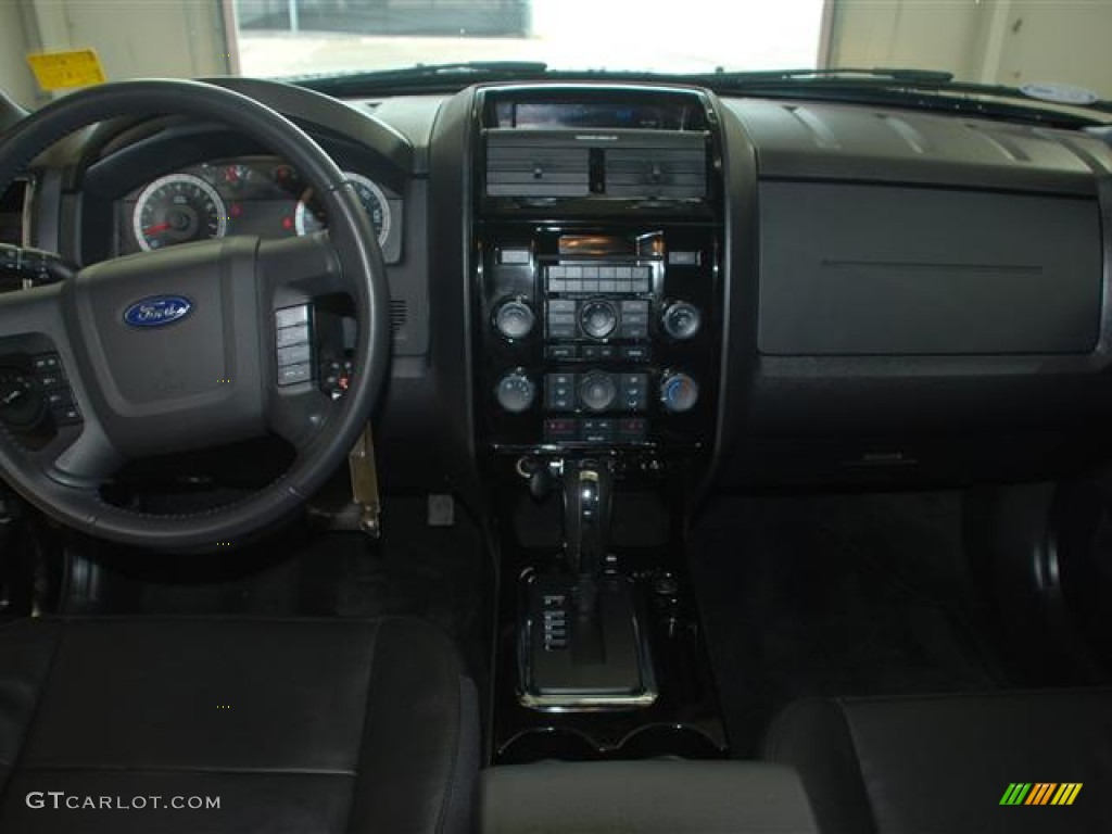 2011 Escape Limited V6 - Tuxedo Black Metallic / Charcoal Black photo #11