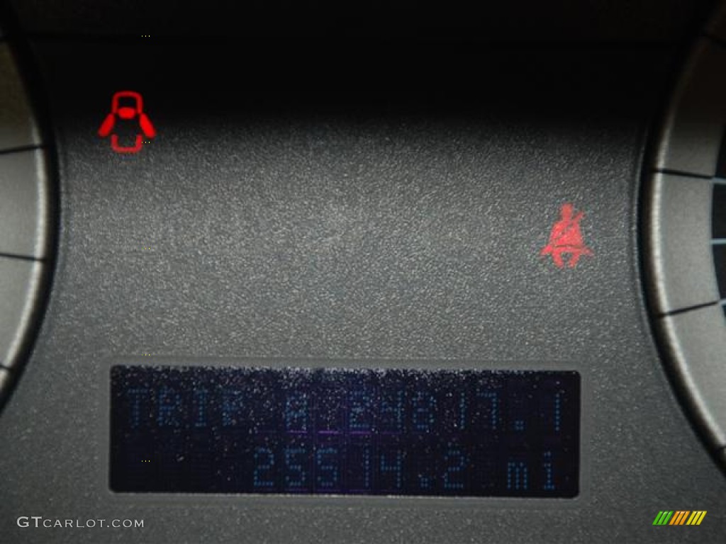 2011 Escape Limited V6 - Tuxedo Black Metallic / Charcoal Black photo #16