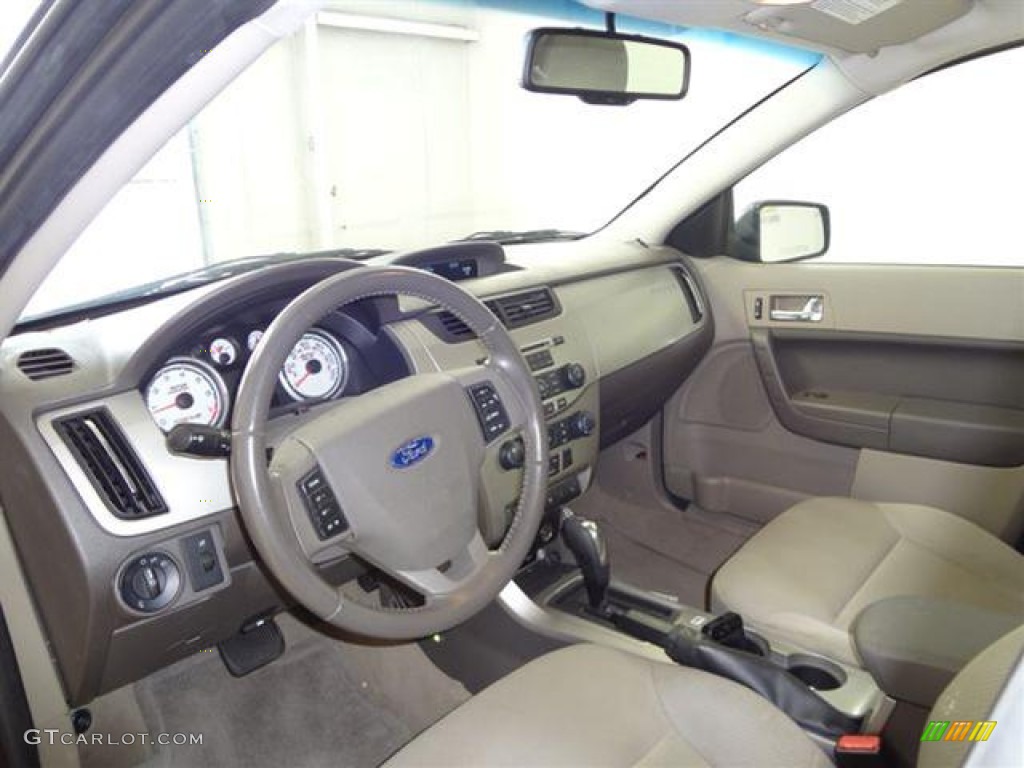 2010 Focus SES Sedan - Sterling Grey Metallic / Medium Stone photo #9