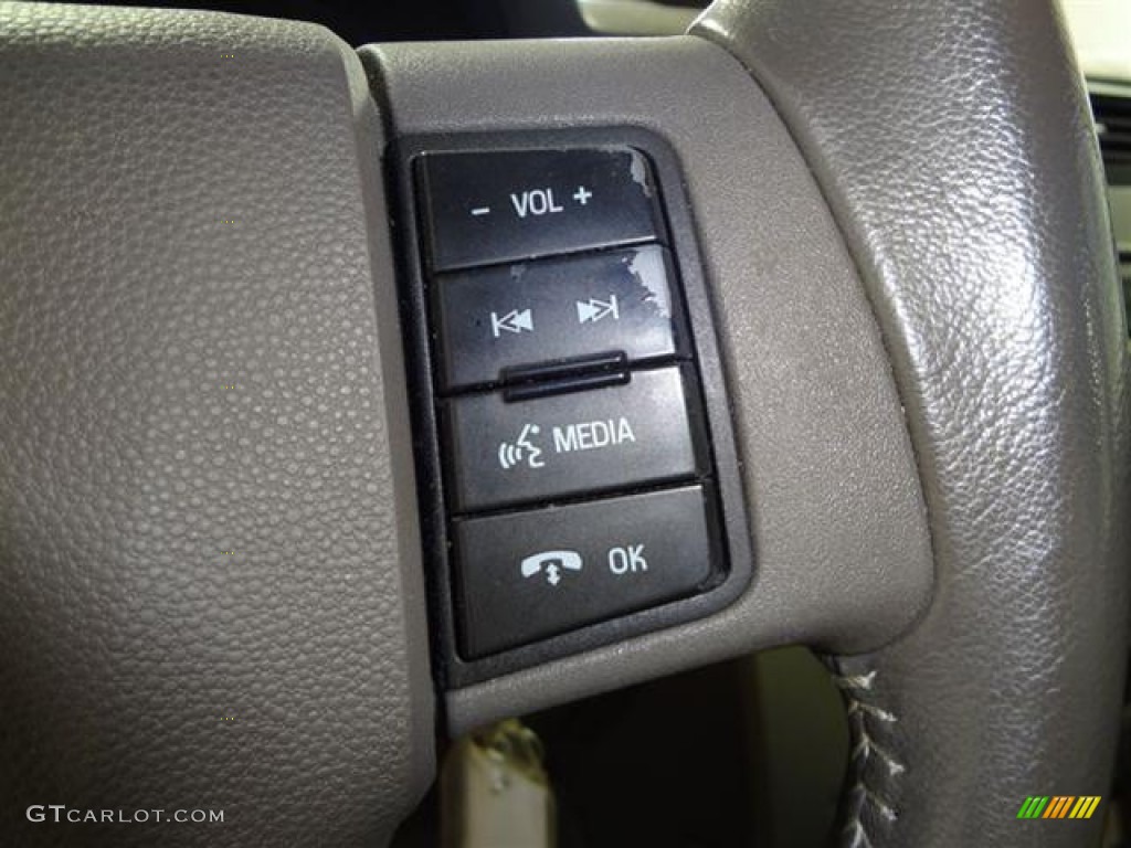 2010 Focus SES Sedan - Sterling Grey Metallic / Medium Stone photo #18