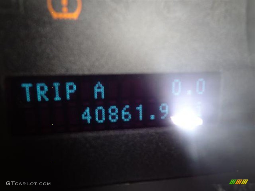 2010 Focus SES Sedan - Sterling Grey Metallic / Medium Stone photo #20