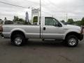 Silver Metallic - F250 Super Duty XL Regular Cab 4x4 Photo No. 4