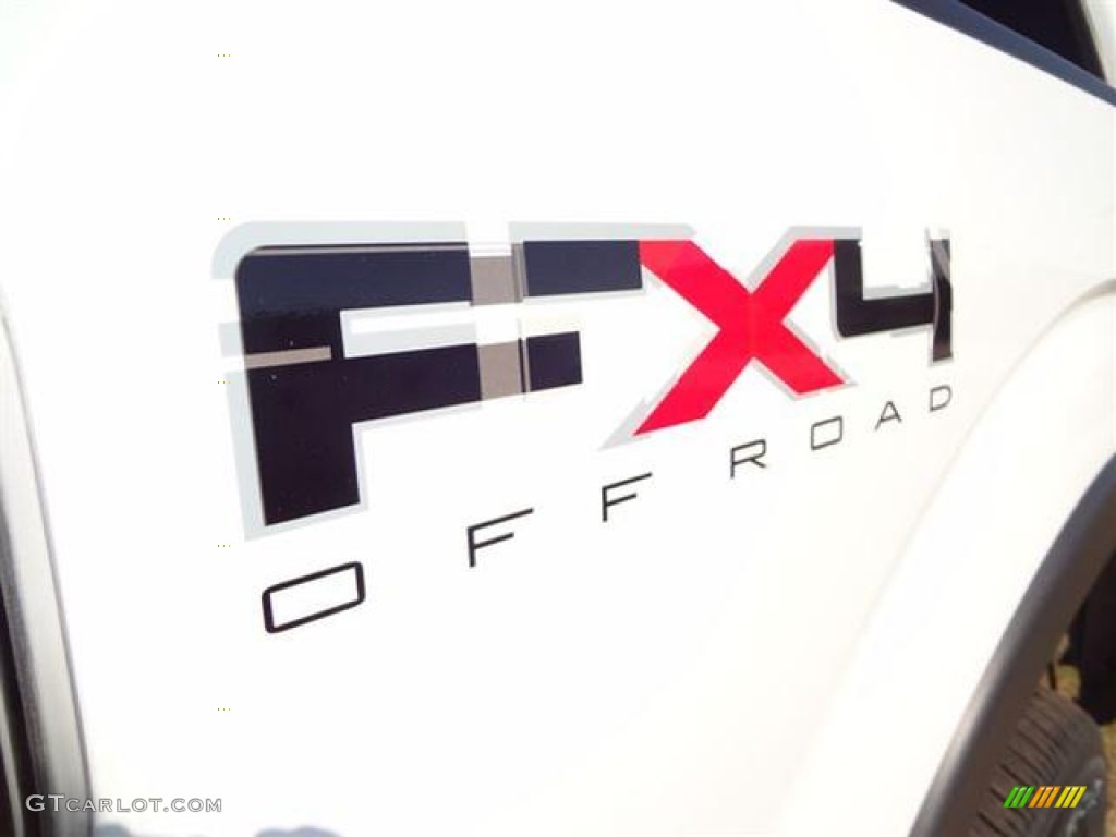 2011 F150 FX4 SuperCrew 4x4 - Oxford White / Black photo #11