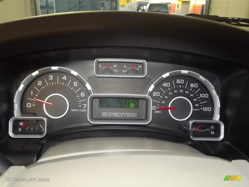 2010 Ford Expedition EL XLT Gauges Photo #57378680