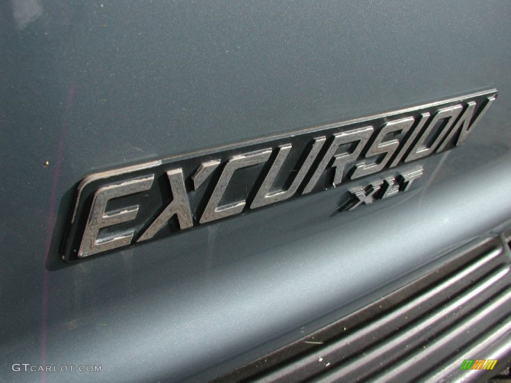2000 Ford Excursion XLT 4x4 Marks and Logos Photos