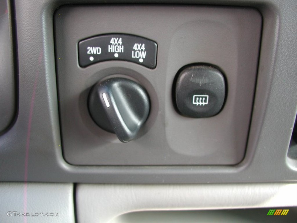 2000 Ford Excursion XLT 4x4 Controls Photo #57379859