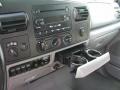 Black - F350 Super Duty XLT Crew Cab 4x4 Photo No. 42