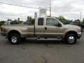 Arizona Beige Metallic - F350 Super Duty XLT SuperCab 4x4 Dually Photo No. 4