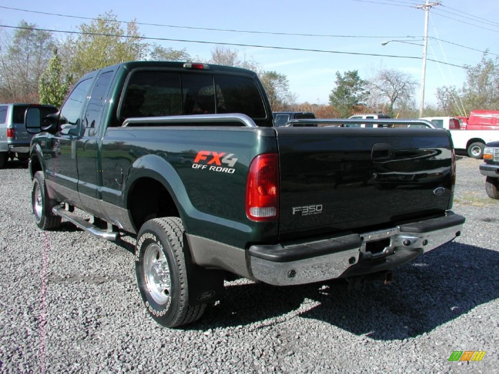 2003 F350 Super Duty Lariat SuperCab 4x4 - Dark Highland Green Metallic / Medium Parchment photo #7