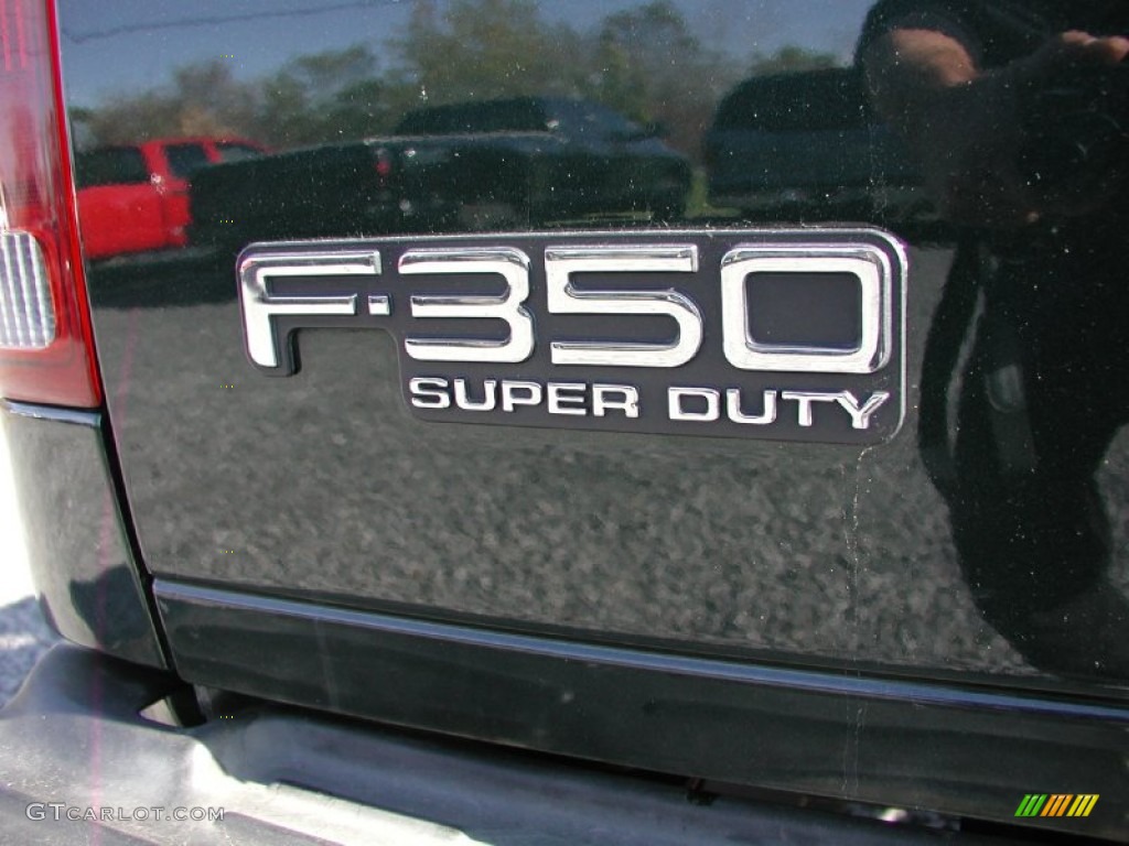 2003 Ford F350 Super Duty Lariat SuperCab 4x4 Marks and Logos Photo #57381538