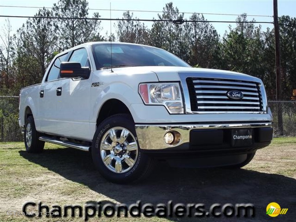 Oxford White Ford F150