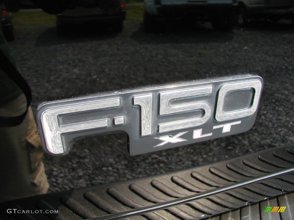 1999 Ford F150 XL Extended Cab 4x4 Marks and Logos Photos