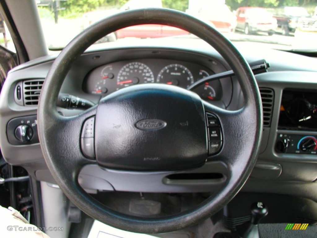 1999 Ford F150 XL Extended Cab 4x4 Dark Graphite Steering Wheel Photo #57382184