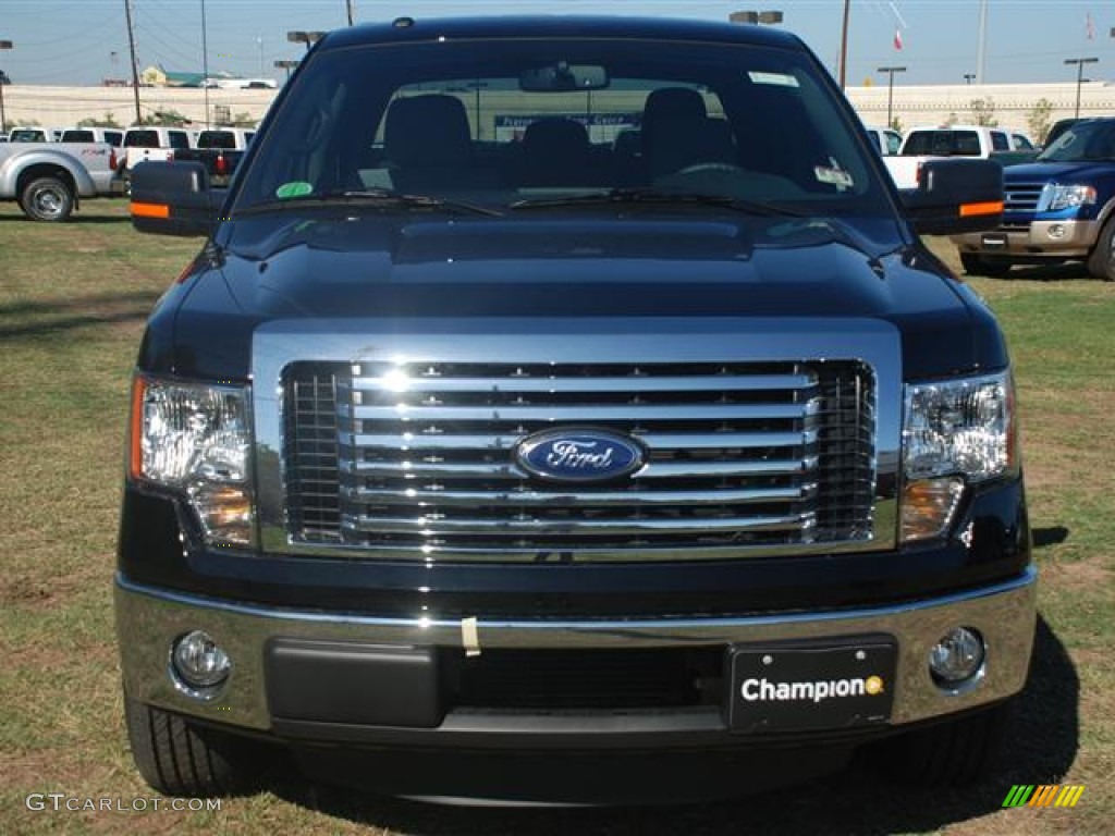 2011 F150 XLT SuperCrew - Ebony Black / Steel Gray photo #2