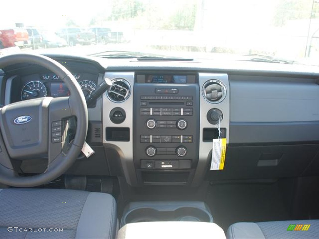 2011 F150 XLT SuperCrew - Ebony Black / Steel Gray photo #10