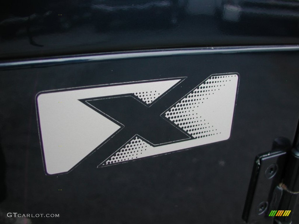 2004 Wrangler X 4x4 - Patriot Blue Pearl / Dark Slate Gray photo #20