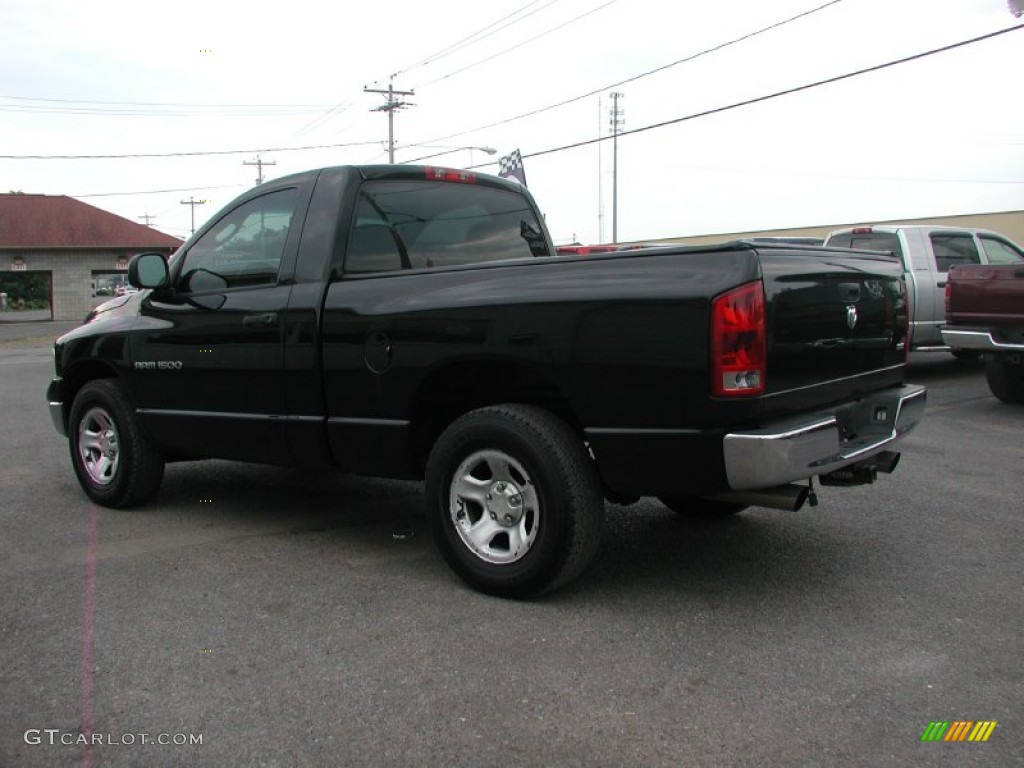 2005 Ram 1500 ST Regular Cab - Black / Dark Slate Gray photo #5