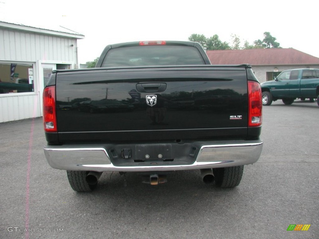 2005 Ram 1500 ST Regular Cab - Black / Dark Slate Gray photo #7