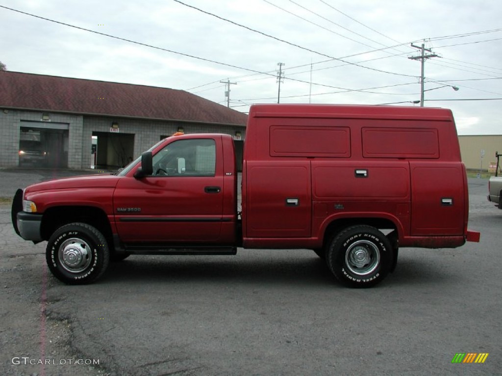 2000 Ram 3500 SLT Regular Cab 4x4 Commercial - Flame Red / Agate photo #12