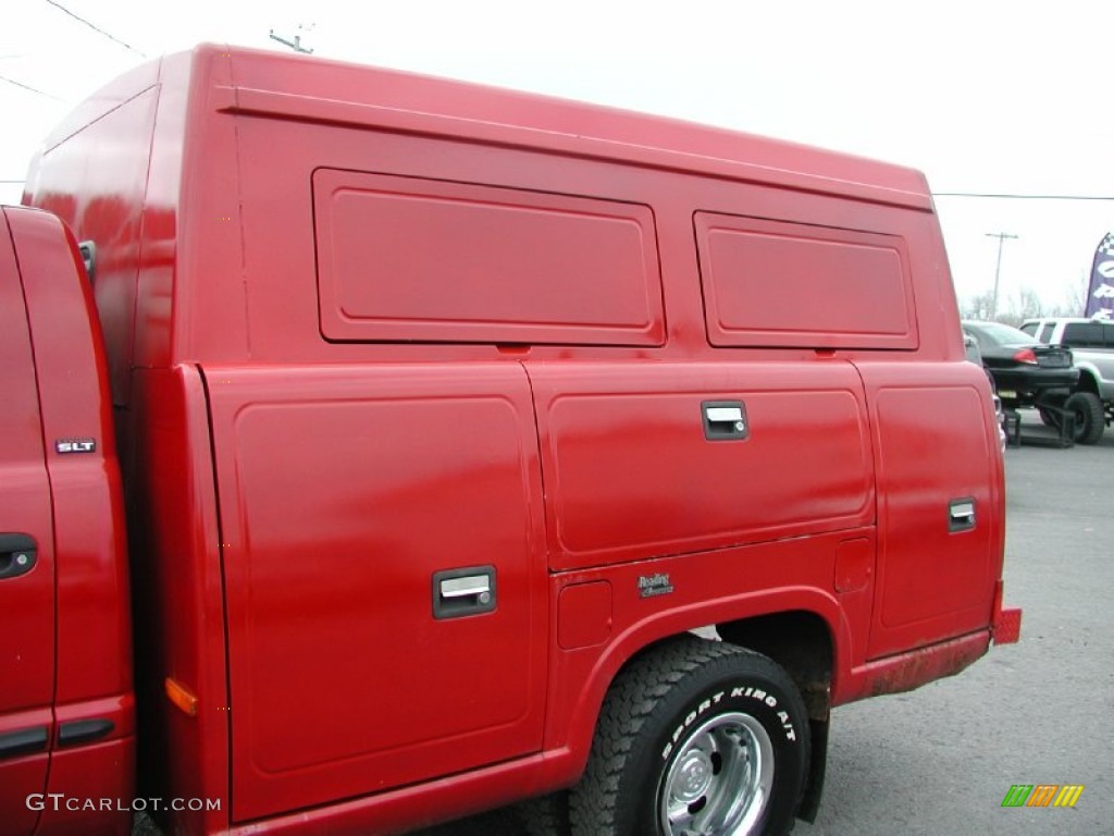 2000 Ram 3500 SLT Regular Cab 4x4 Commercial - Flame Red / Agate photo #22
