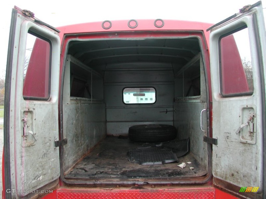 2000 Ram 3500 SLT Regular Cab 4x4 Commercial - Flame Red / Agate photo #23