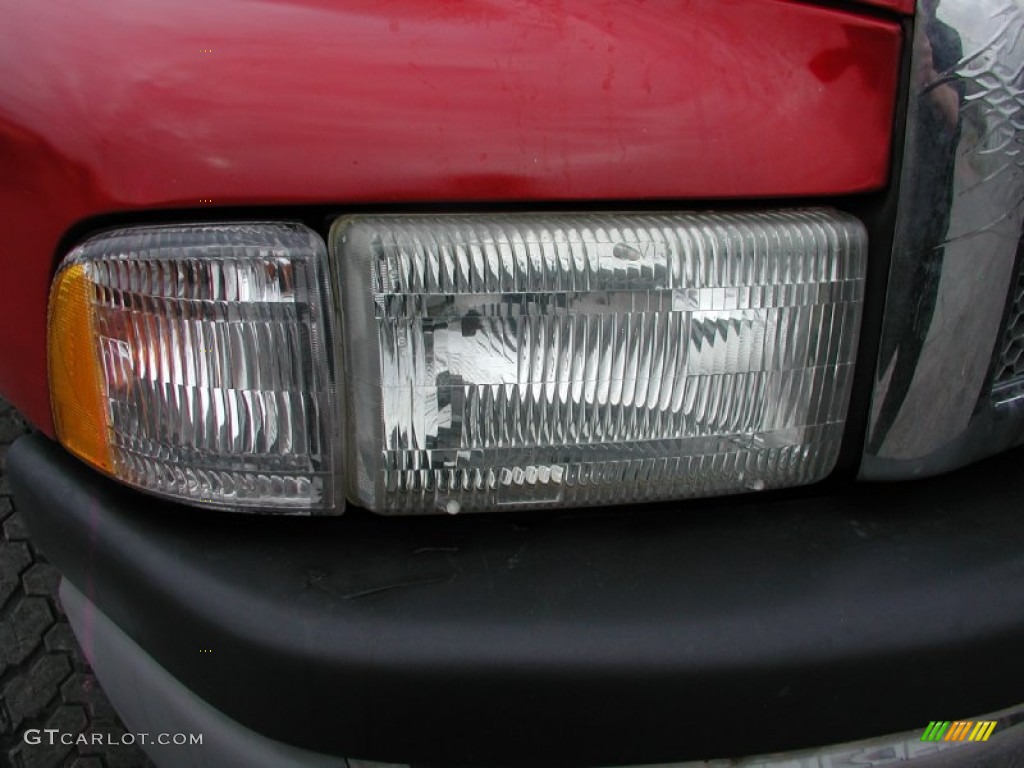 2000 Ram 3500 SLT Regular Cab 4x4 Commercial - Flame Red / Agate photo #24