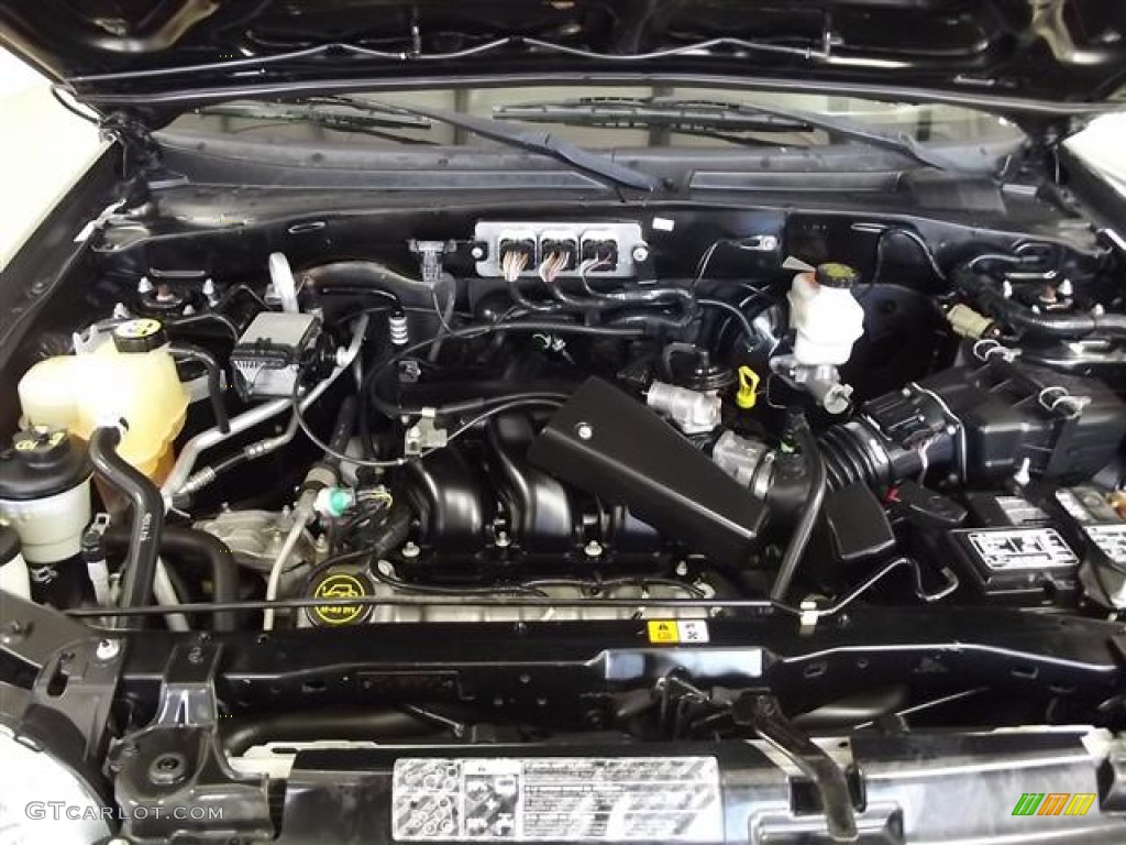 2007 Ford Escape Limited 3.0L DOHC 24V Duratec V6 Engine Photo #57389585