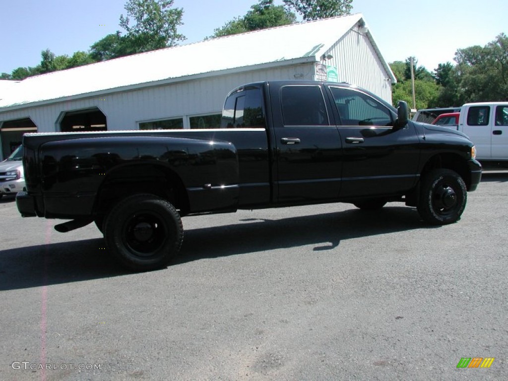 2004 Ram 3500 SLT Quad Cab 4x4 Dually - Black / Dark Slate Gray photo #8