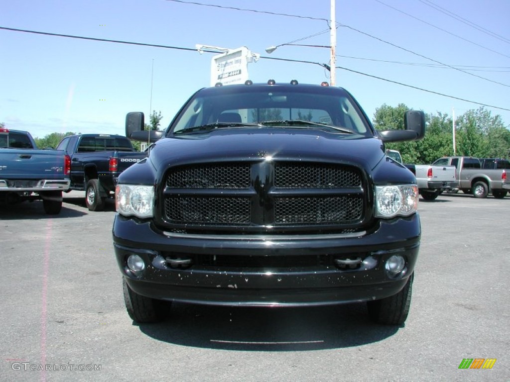 2004 Ram 3500 SLT Quad Cab 4x4 Dually - Black / Dark Slate Gray photo #13