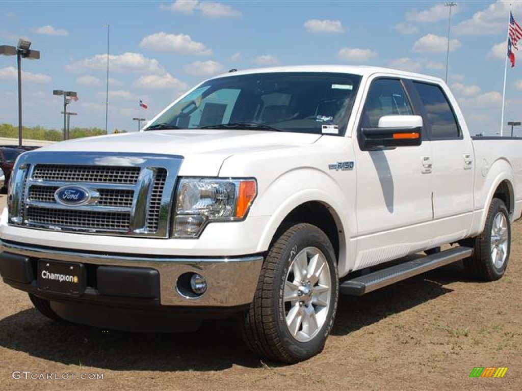 2011 F150 Lariat SuperCrew - White Platinum Metallic Tri-Coat / Pale Adobe photo #3