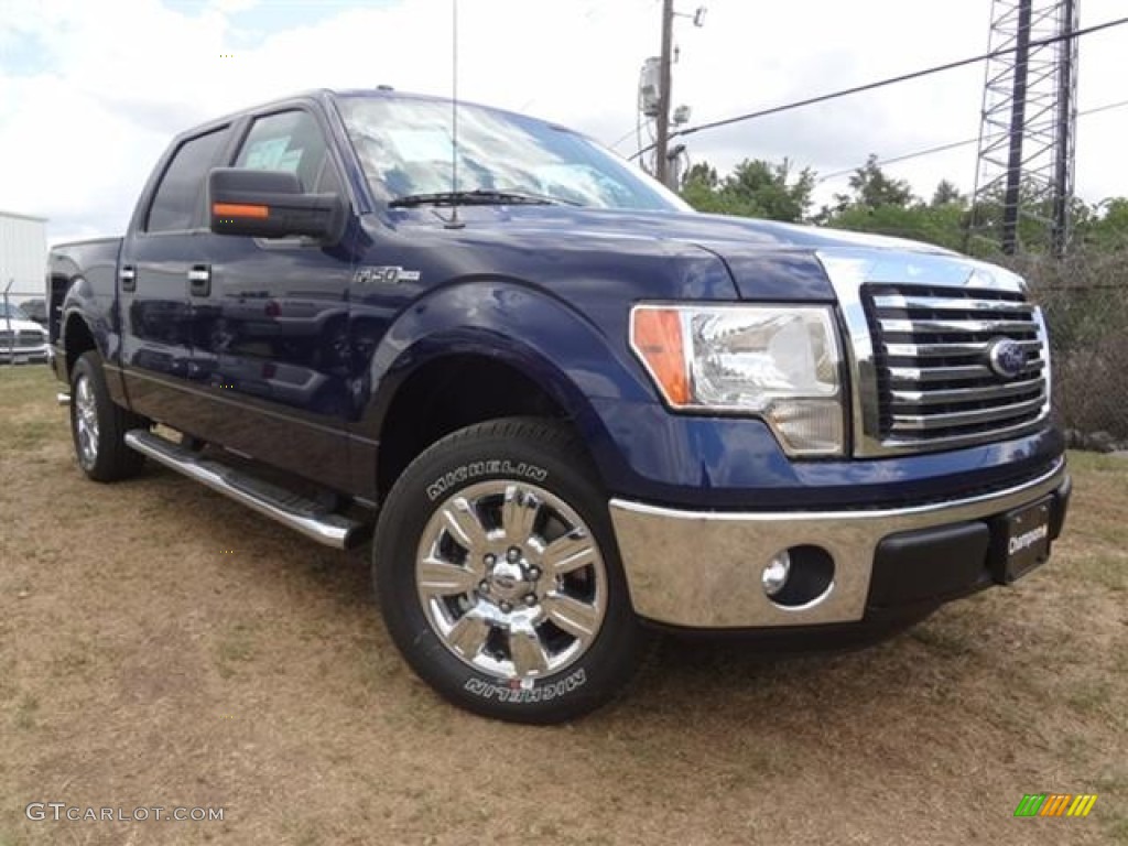 2011 F150 XLT SuperCrew - Dark Blue Pearl Metallic / Steel Gray photo #2