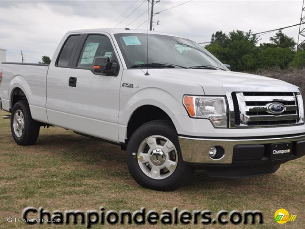 2011 F150 XLT SuperCab - Oxford White / Steel Gray photo #1