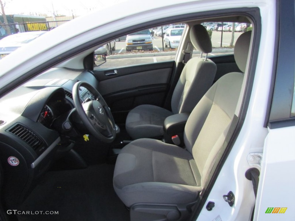2010 Sentra 2.0 S - Aspen White / Charcoal photo #10