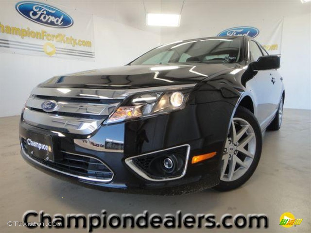 Black Ford Fusion