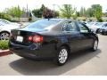Black - Jetta SE Sedan Photo No. 4