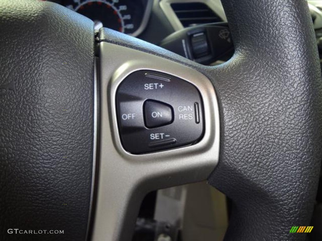 2012 Ford Fiesta SE Hatchback Controls Photo #57403124