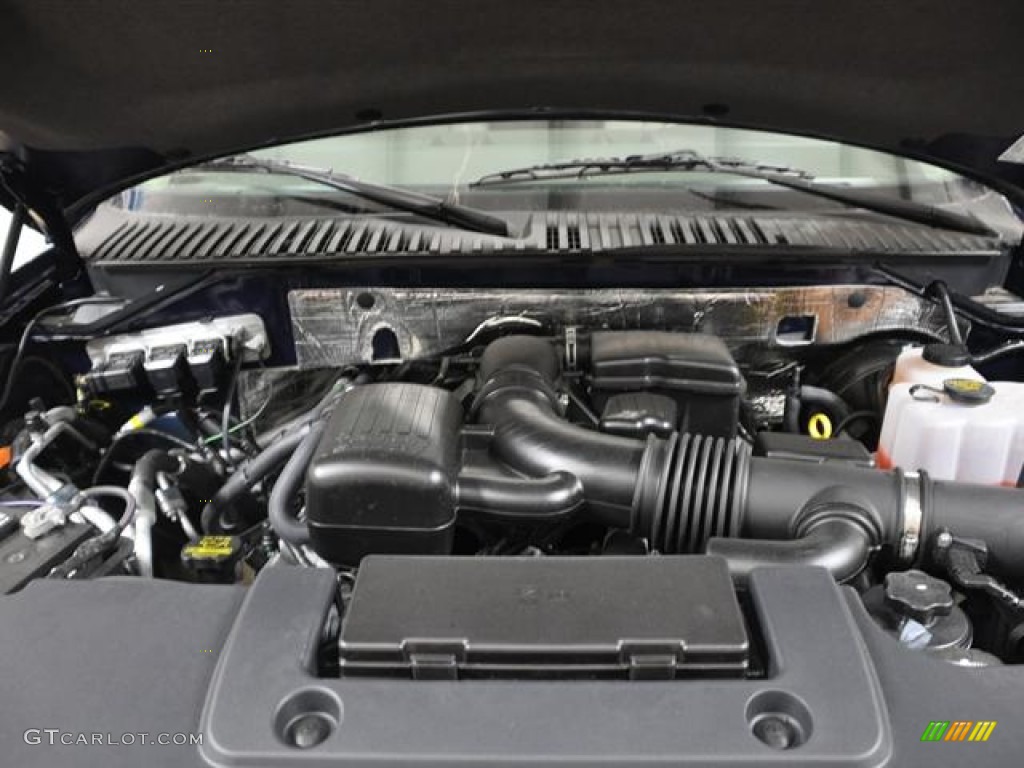2011 Ford Expedition XL Engine Photos