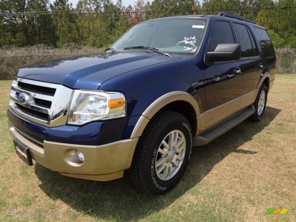 2011 Expedition XLT - Dark Blue Pearl Metallic / Camel photo #4