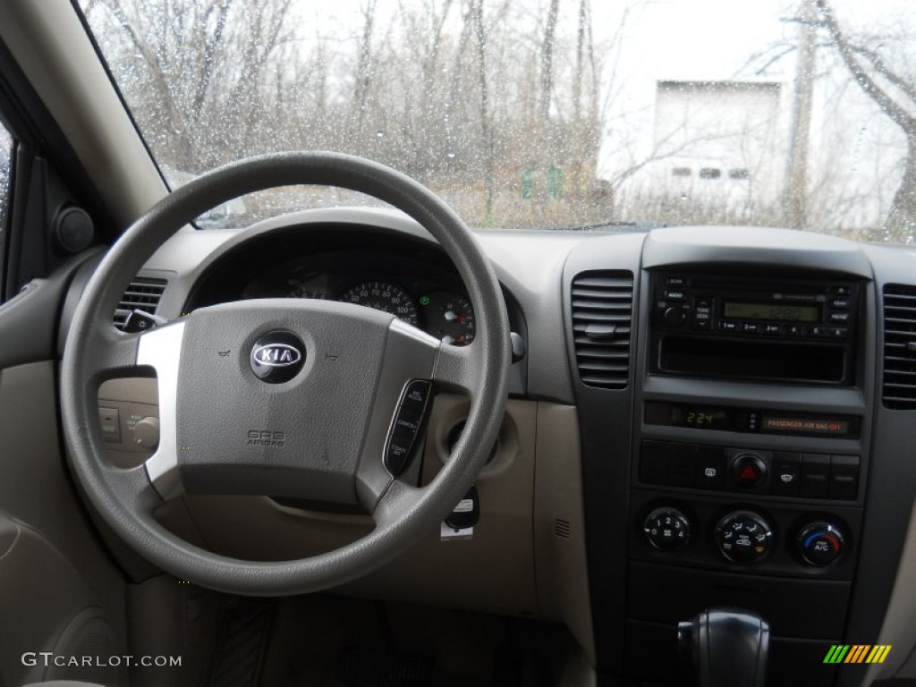 2006 Sorento LX 4x4 - Sand Beige / Beige photo #4