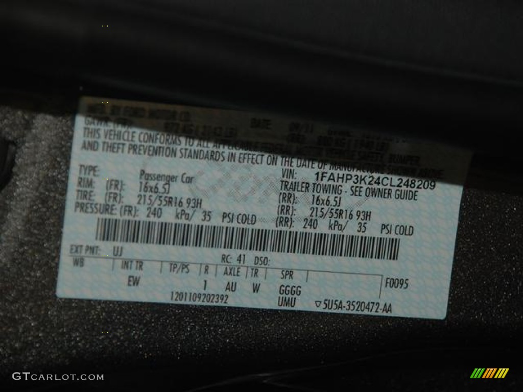 2012 Focus SE 5-Door - Sterling Grey Metallic / Charcoal Black photo #17