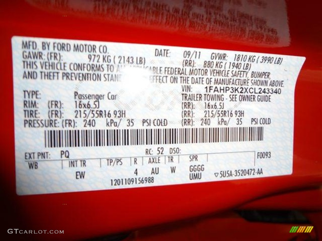 2012 Focus SE 5-Door - Race Red / Charcoal Black photo #22