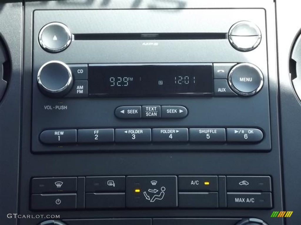 2011 Ford F250 Super Duty XL Crew Cab Audio System Photo #57410513