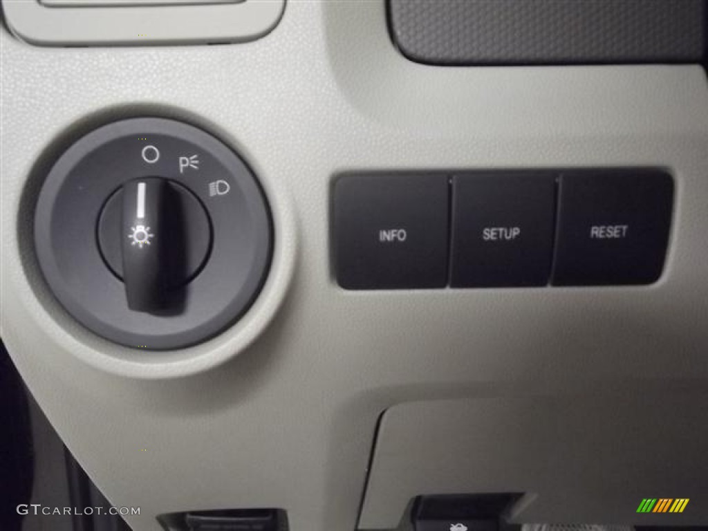 2012 Ford Escape XLS Controls Photo #57413456