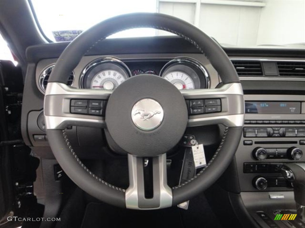2011 Ford Mustang GT Premium Convertible Charcoal Black/Cashmere Steering Wheel Photo #57416336